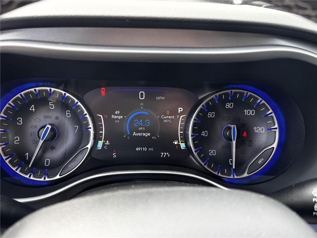 used 2024 Chrysler Pacifica car, priced at $28,907