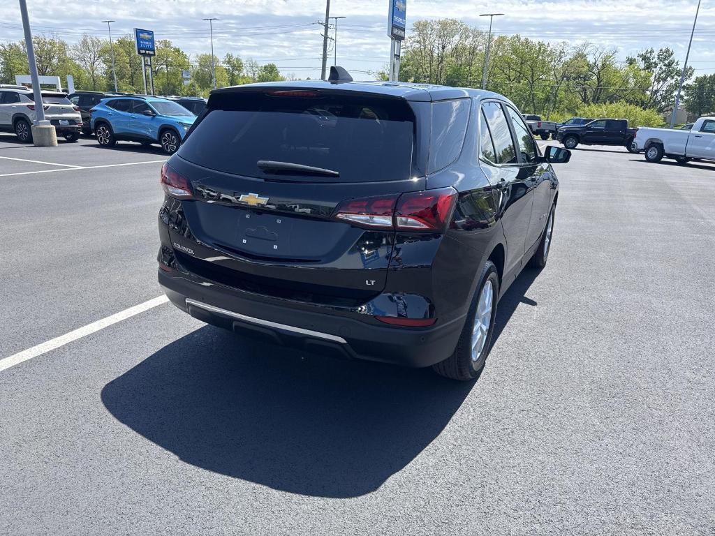 used 2024 Chevrolet Equinox car, priced at $25,407