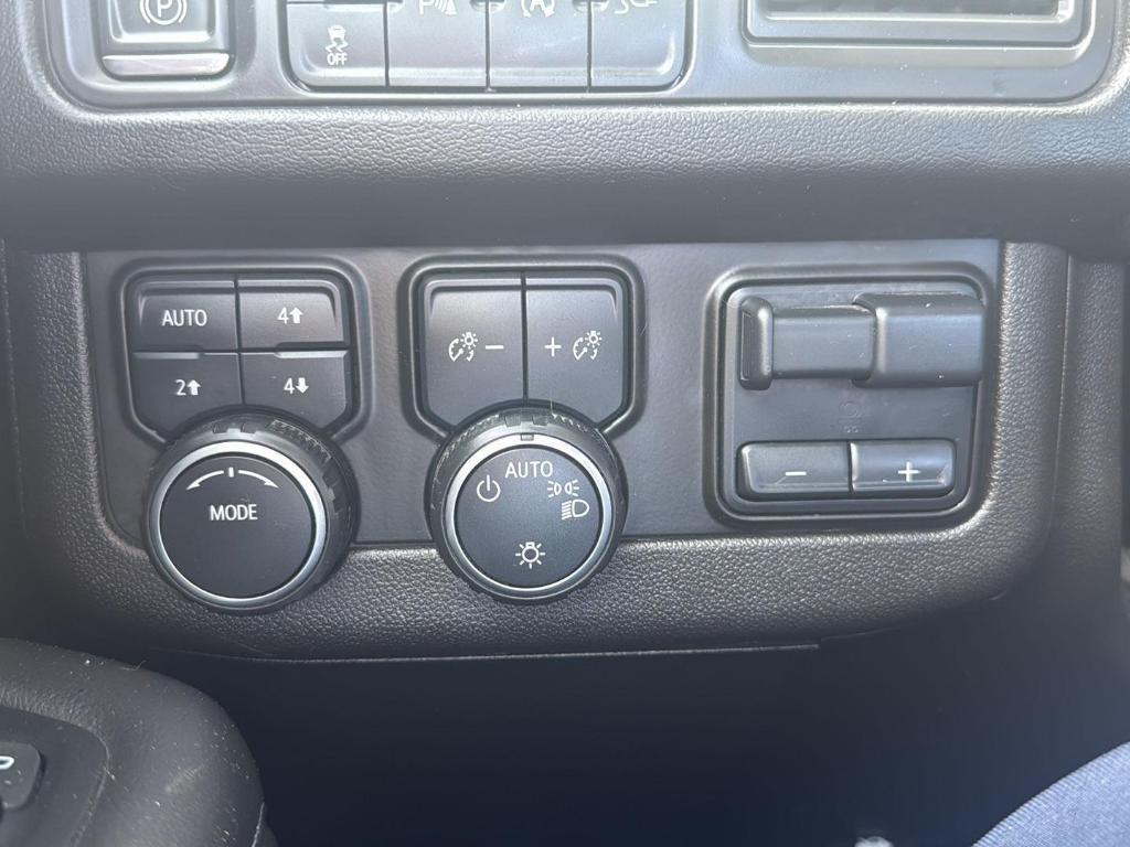 used 2021 Chevrolet Tahoe car, priced at $40,189