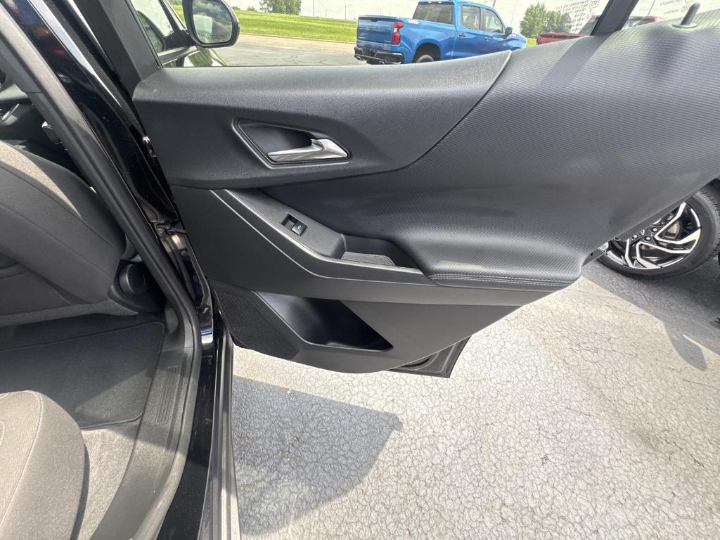 used 2025 Chevrolet Equinox car, priced at $27,007