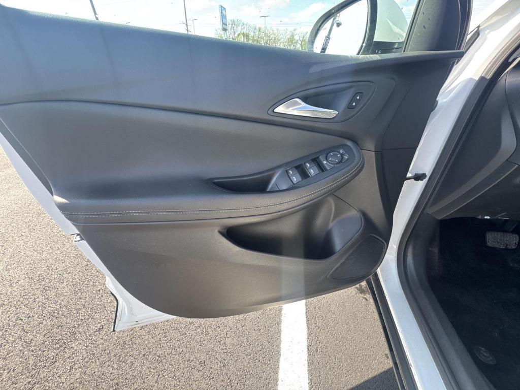 used 2024 Buick Encore GX car, priced at $22,407