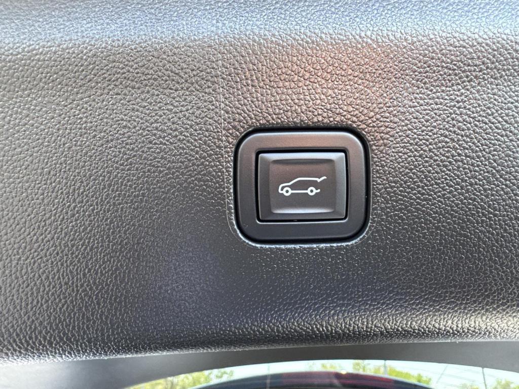 used 2023 Buick Enclave car, priced at $34,407