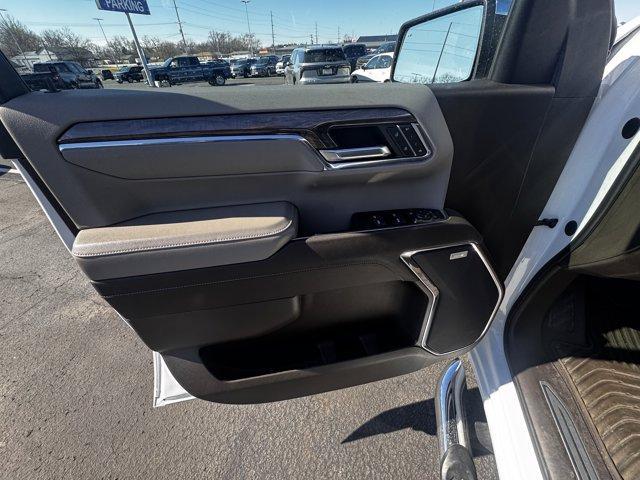 used 2024 Chevrolet Silverado 1500 car, priced at $45,895