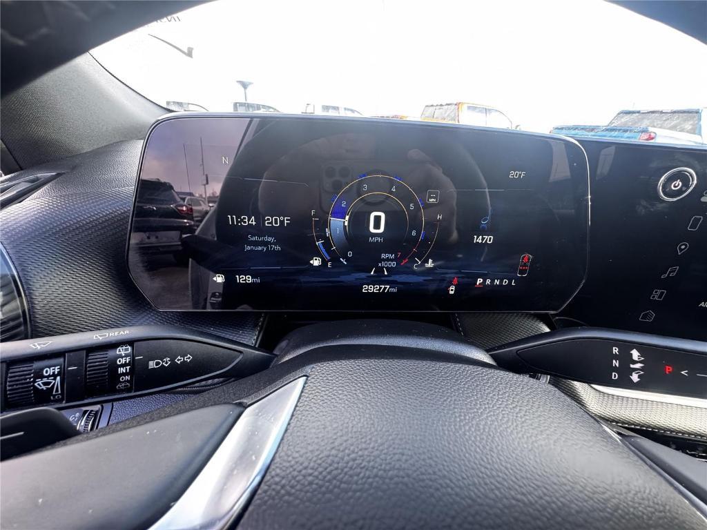 used 2025 Chevrolet Equinox car, priced at $24,407