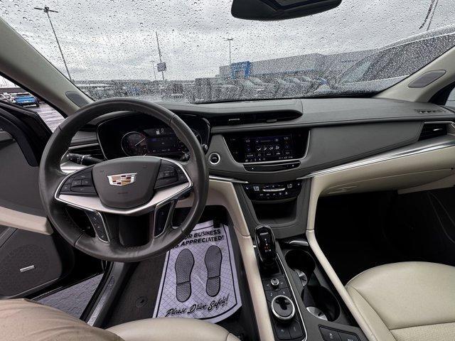 used 2023 Cadillac XT5 car, priced at $33,995