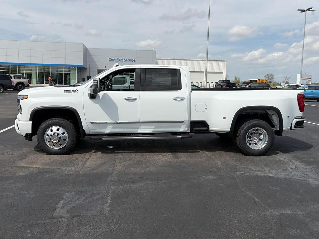 new 2026 Chevrolet Silverado 3500 car, priced at $91,027