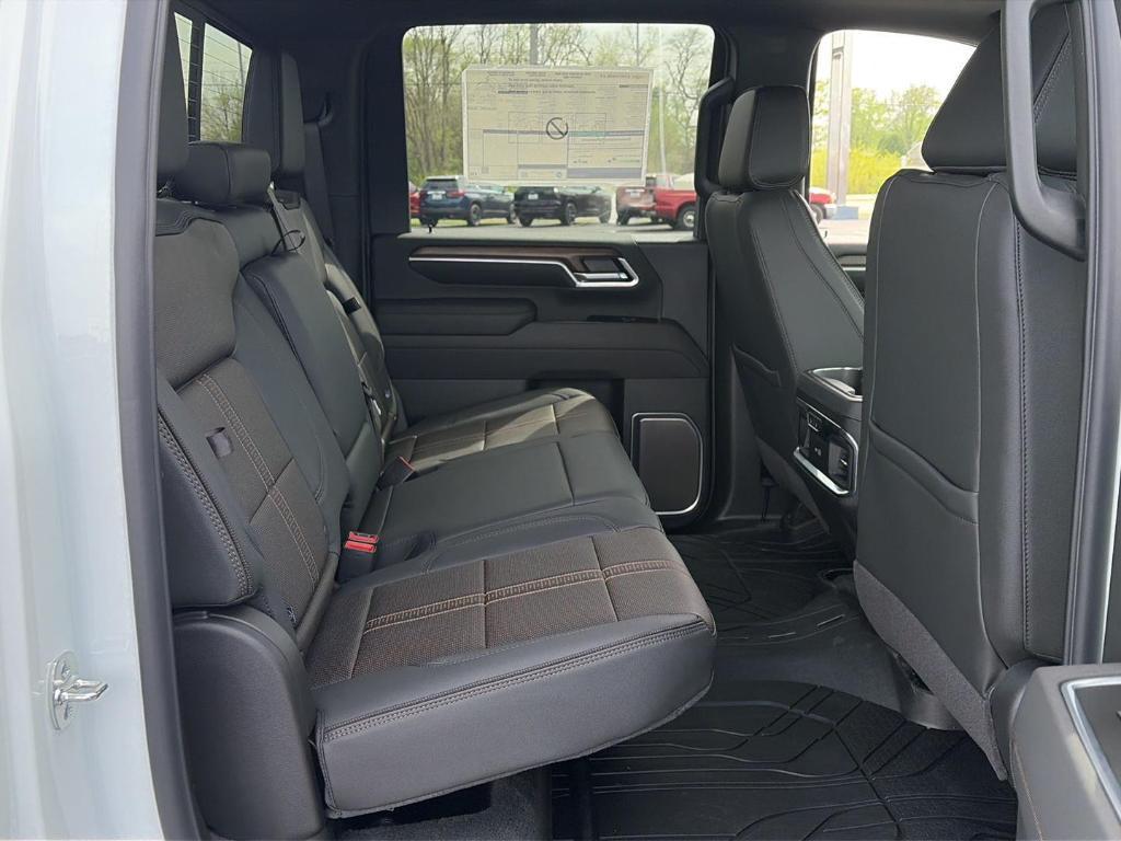 new 2026 Chevrolet Silverado 3500 car, priced at $91,027