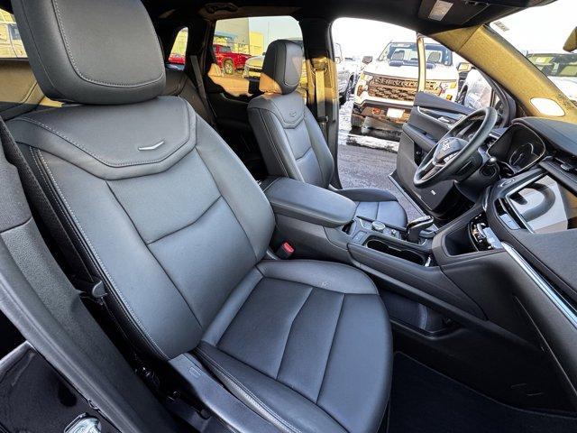 used 2025 Cadillac XT5 car, priced at $44,495