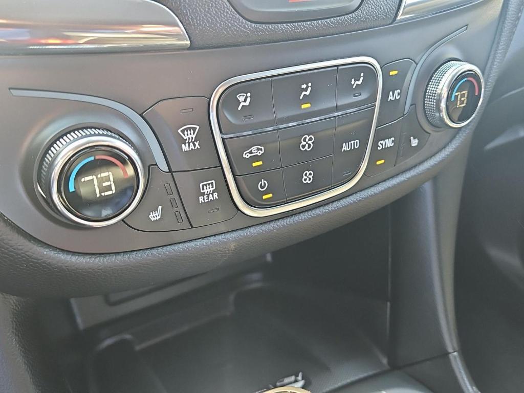 used 2020 Chevrolet Equinox car, priced at $21,902