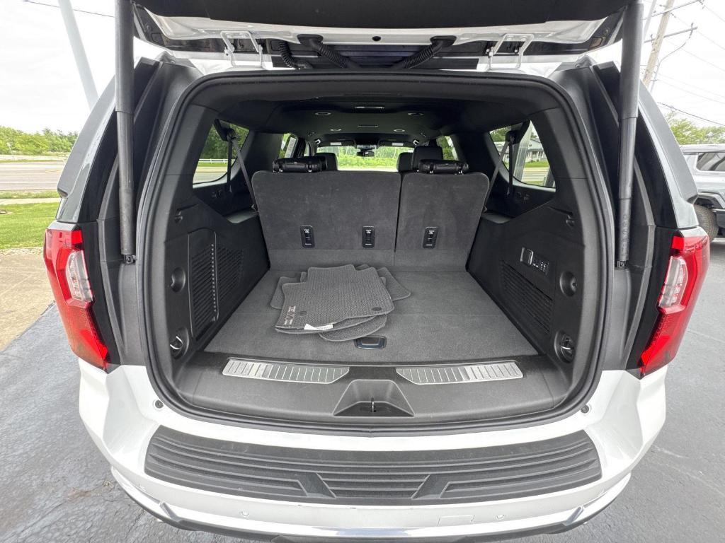 used 2025 GMC Yukon XL car, priced at $69,807