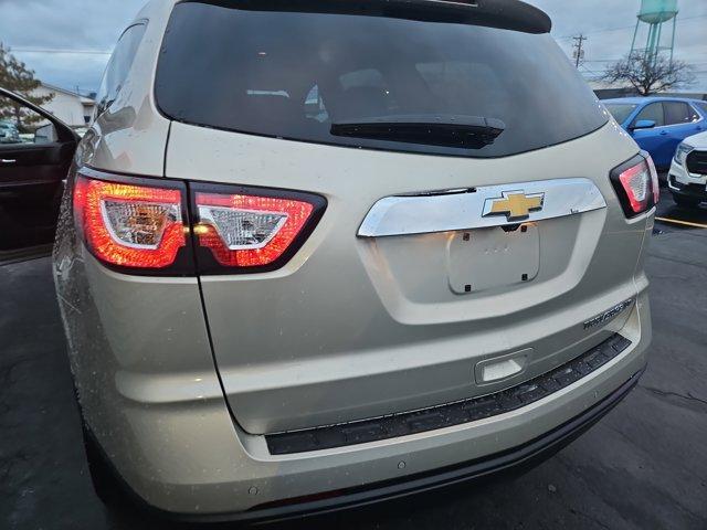 used 2015 Chevrolet Traverse car, priced at $13,777