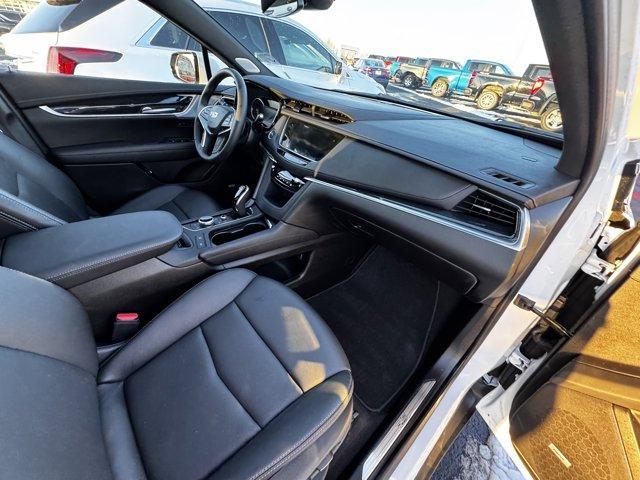 used 2025 Cadillac XT5 car, priced at $44,495