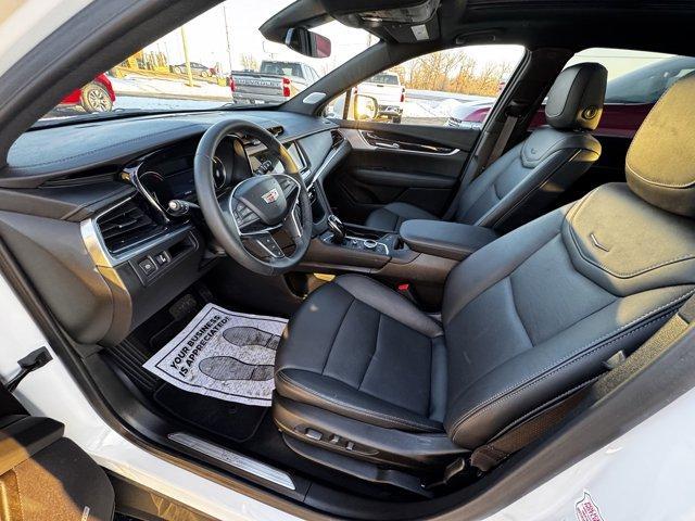 used 2025 Cadillac XT5 car, priced at $44,495