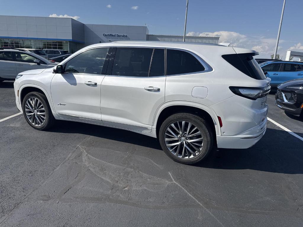 used 2025 Buick Enclave car, priced at $50,107