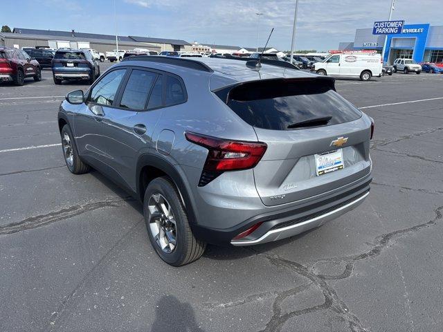 new 2025 Chevrolet Trax car, priced at $23,550