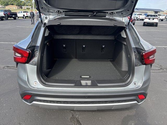 new 2025 Chevrolet Trax car, priced at $23,550