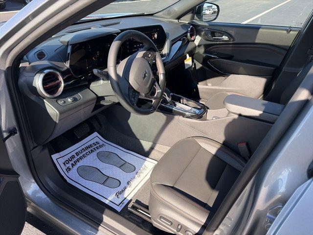 new 2026 Chevrolet Trax car, priced at $28,295