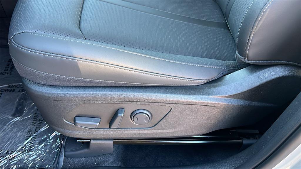 new 2026 Kia Sorento car, priced at $36,965