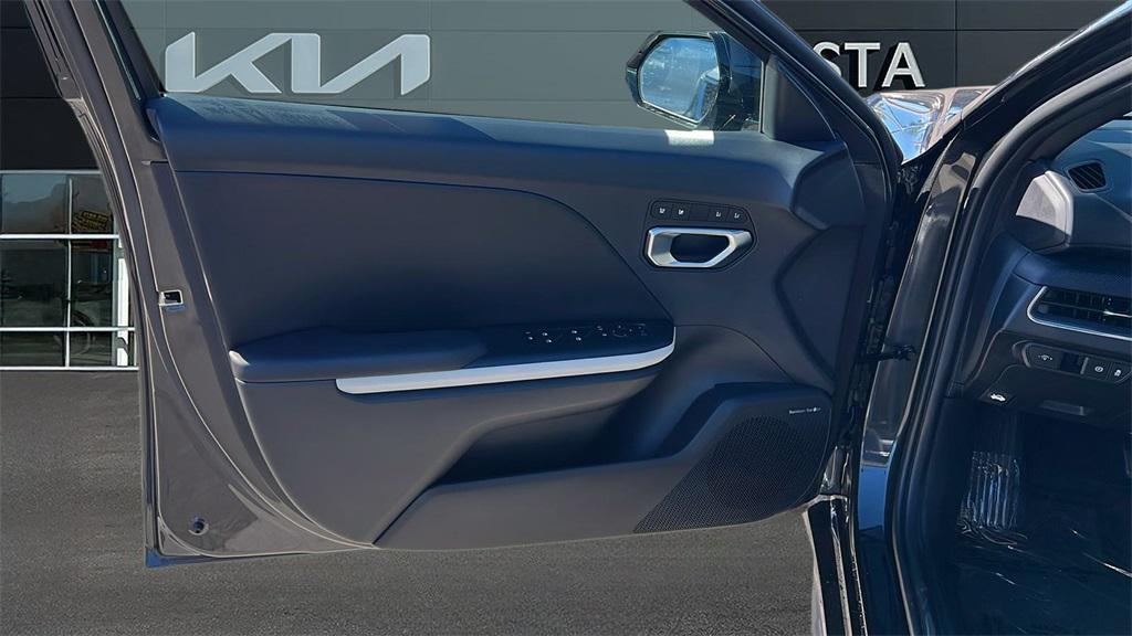 new 2025 Kia K4 car, priced at $28,385