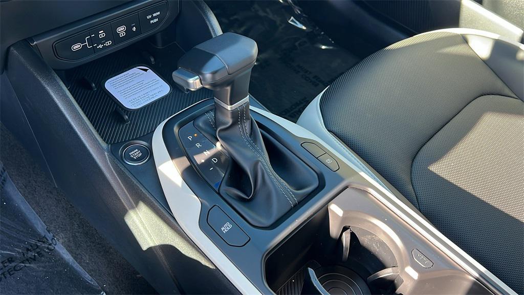 new 2025 Kia K4 car, priced at $28,385