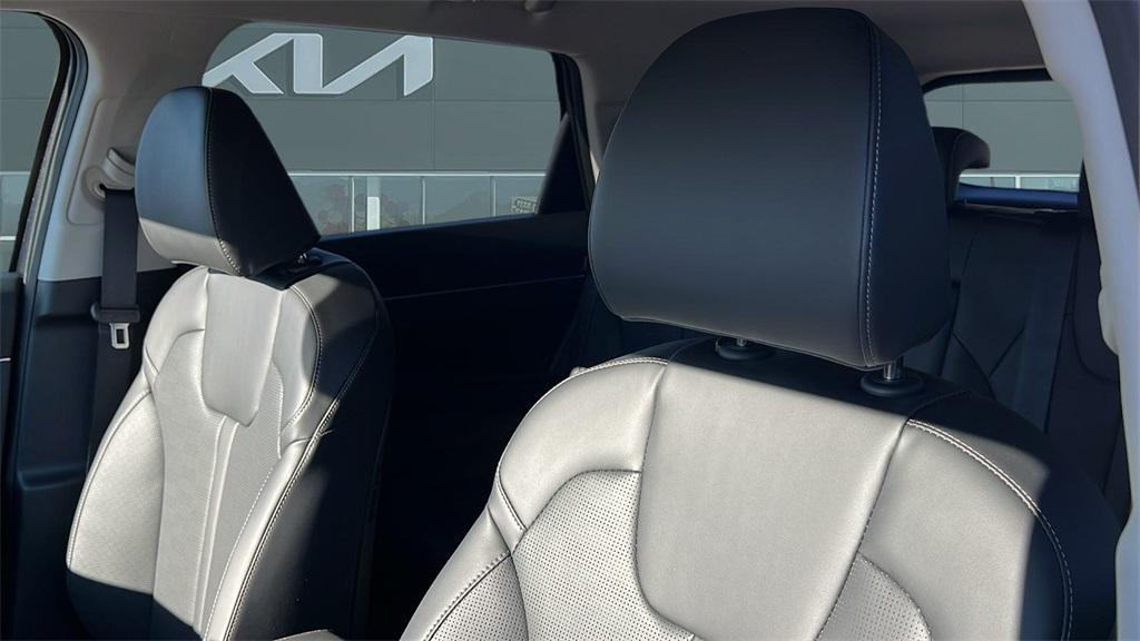 new 2026 Kia Sorento car, priced at $38,965