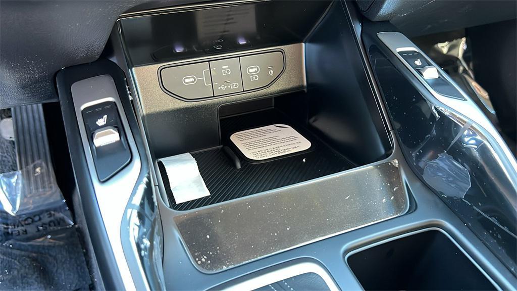 new 2026 Kia Sorento car, priced at $38,965