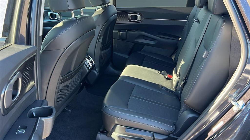new 2026 Kia Sorento car, priced at $38,965