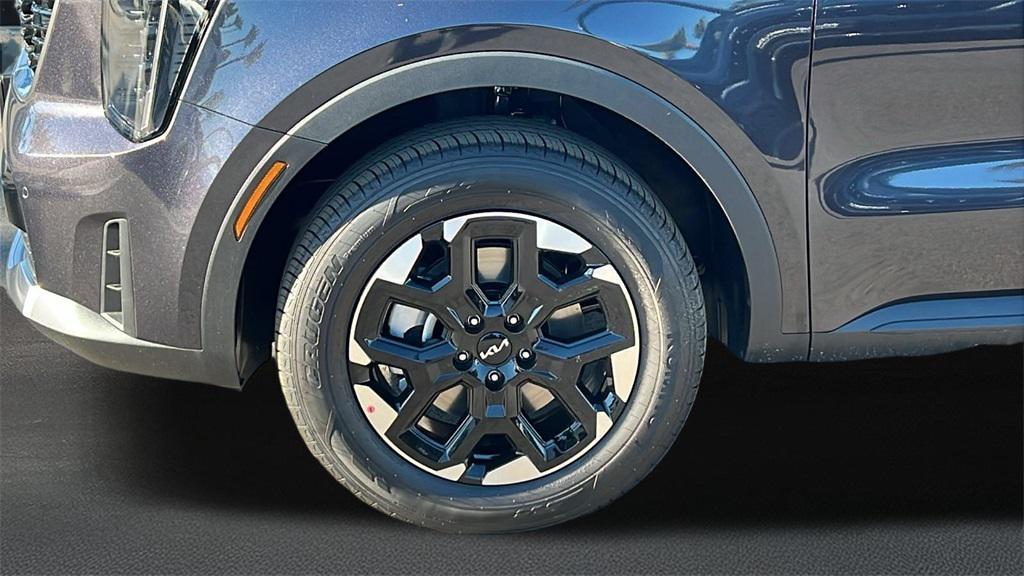 new 2026 Kia Sorento car, priced at $38,965