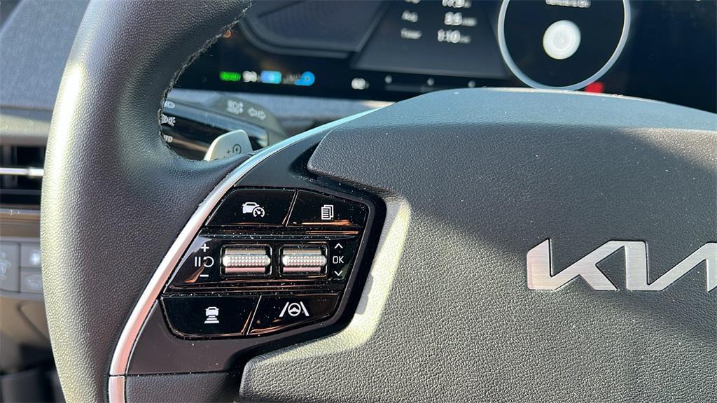 used 2023 Kia EV6 car, priced at $24,979