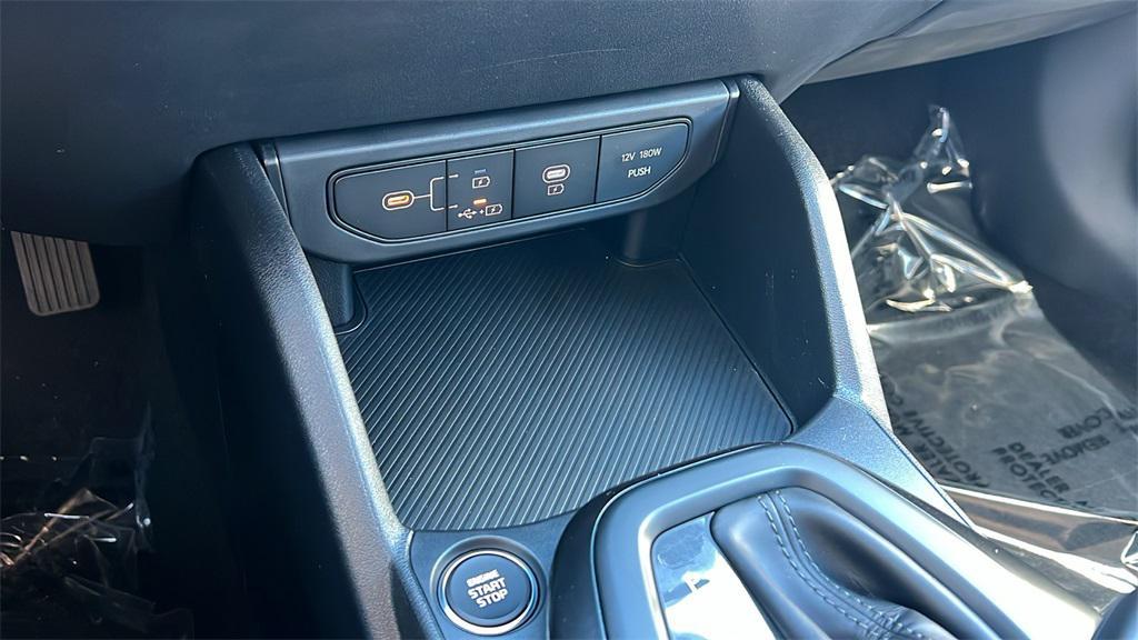 new 2025 Kia K4 car, priced at $24,580