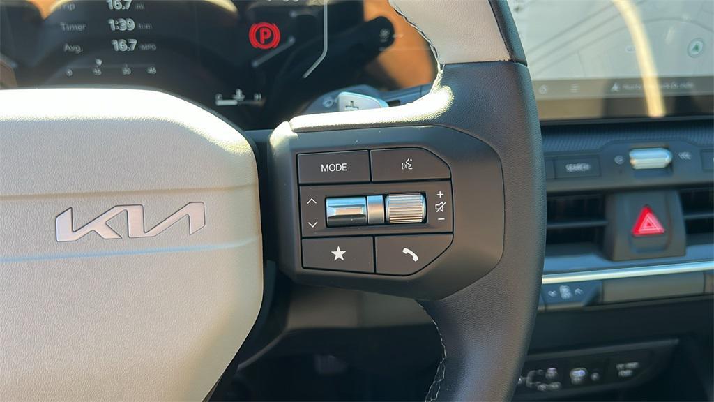 new 2025 Kia K4 car, priced at $28,385