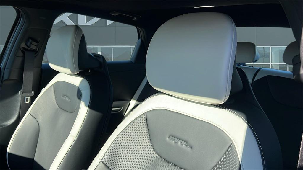 new 2025 Kia K4 car, priced at $28,385