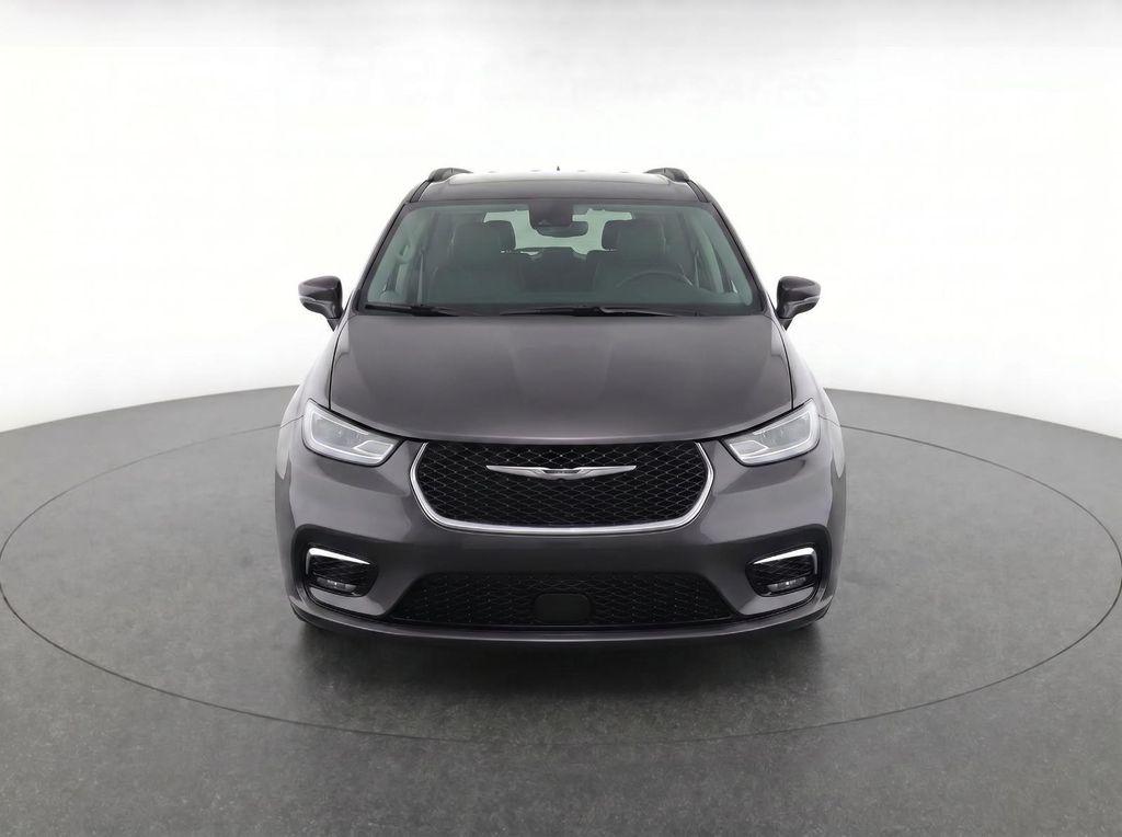 used 2022 Chrysler Pacifica car, priced at $23,937