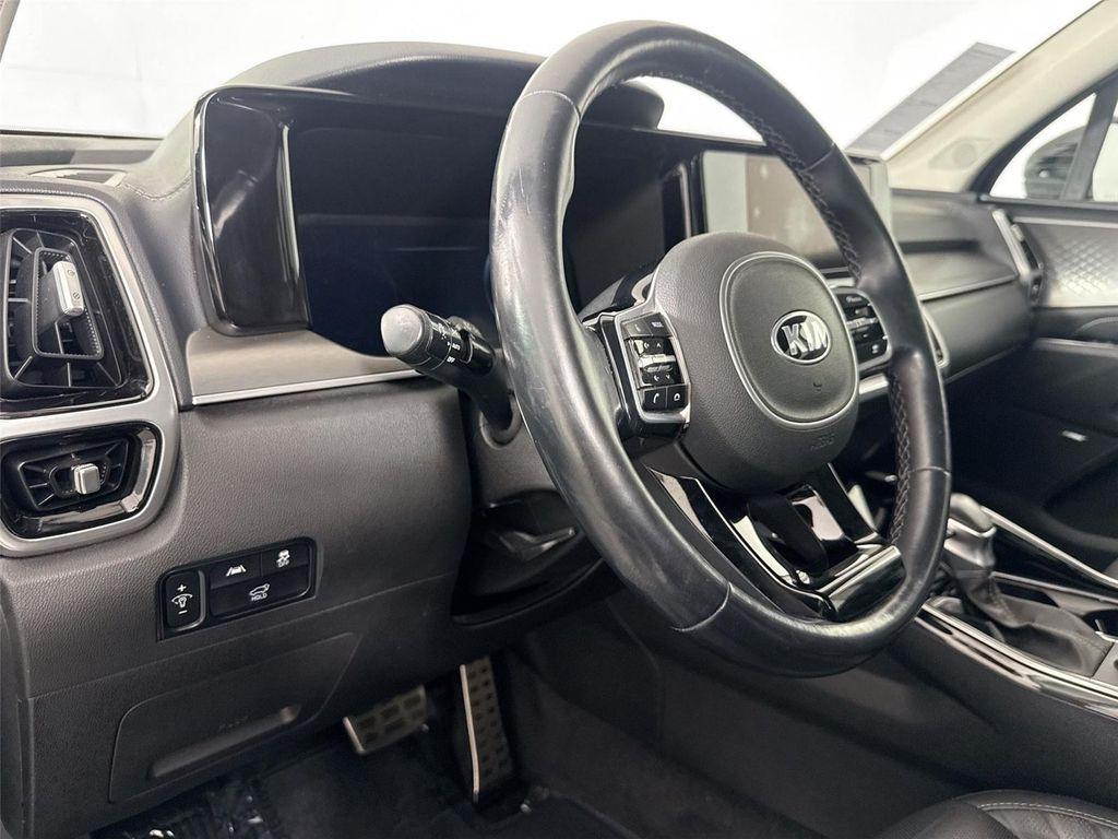 used 2021 Kia Sorento car, priced at $27,937