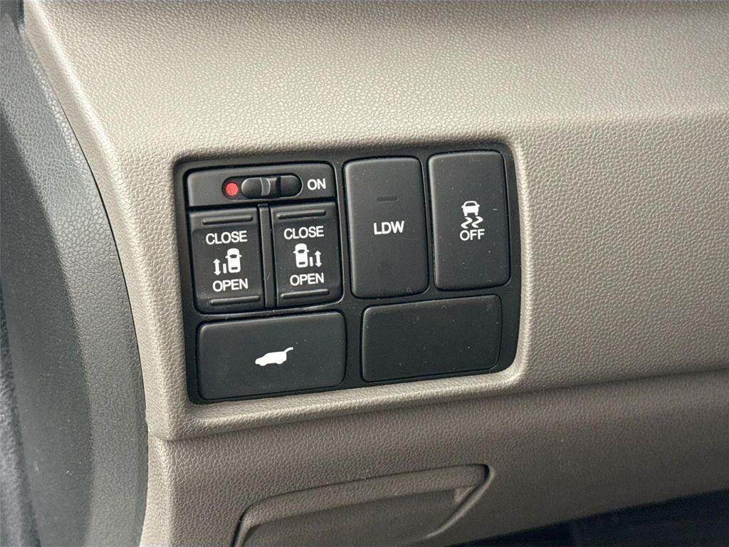 used 2014 Honda Odyssey car, priced at $13,763