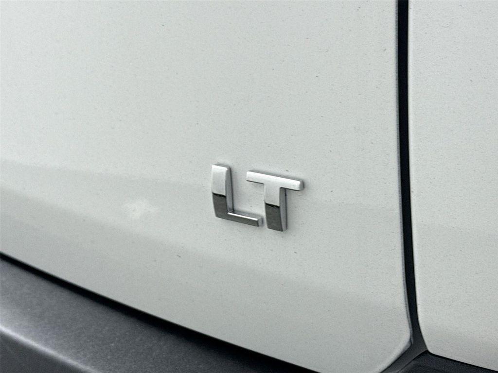 used 2020 Chevrolet Traverse car, priced at $18,000