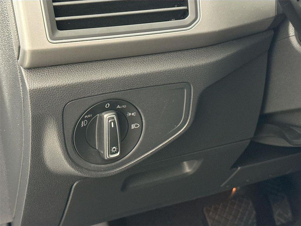 used 2019 Volkswagen Atlas car, priced at $14,000