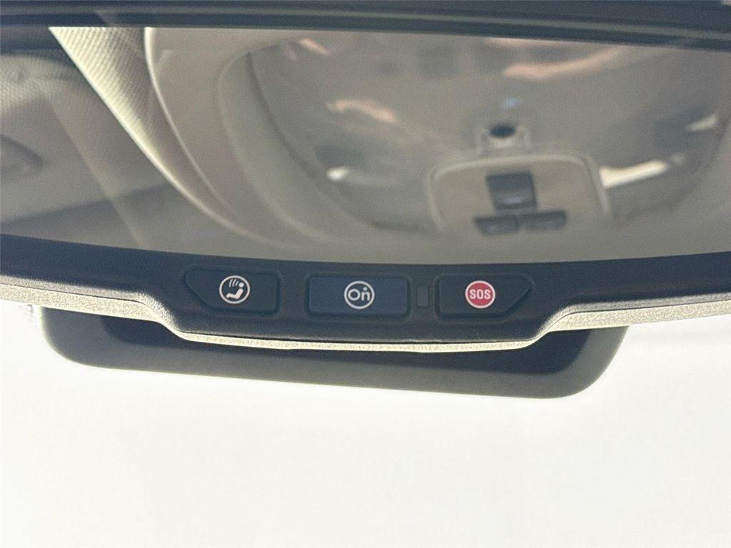 used 2015 Chevrolet Equinox car, priced at $13,500