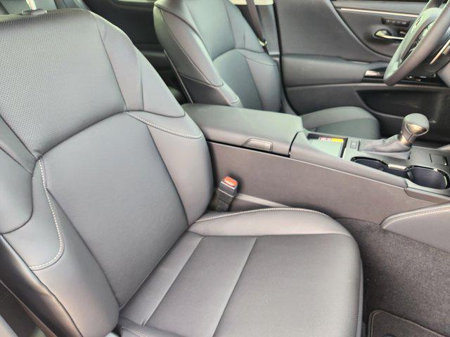 new 2025 Lexus ES 350 car, priced at $50,119