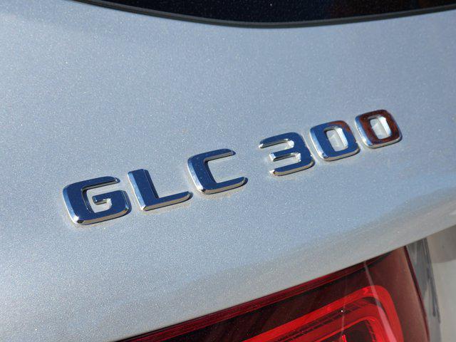 used 2020 Mercedes-Benz GLC 300 car, priced at $18,847