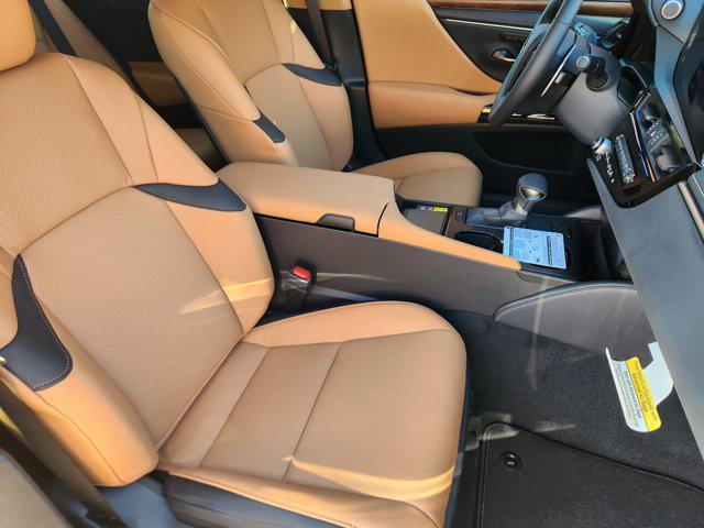 new 2025 Lexus ES 350 car, priced at $49,790