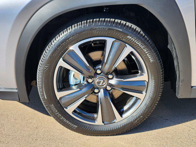 new 2025 Lexus UX 300h car, priced at $40,569