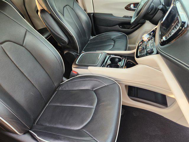 used 2022 Chrysler Pacifica Hybrid car, priced at $26,975