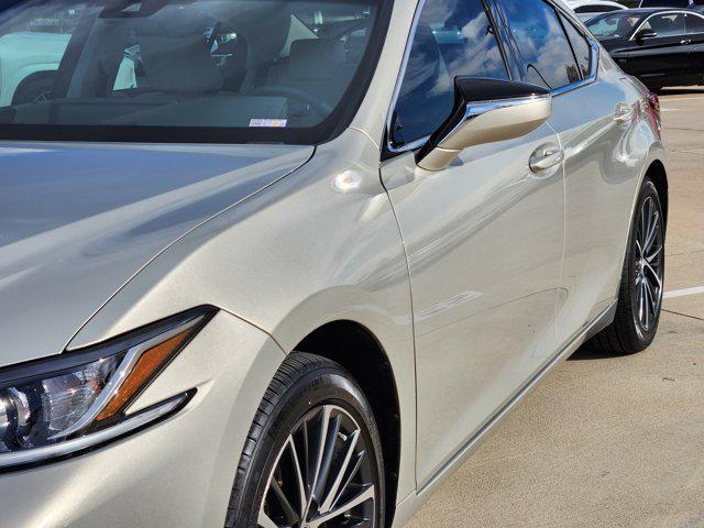used 2023 Lexus ES 350 car, priced at $38,975