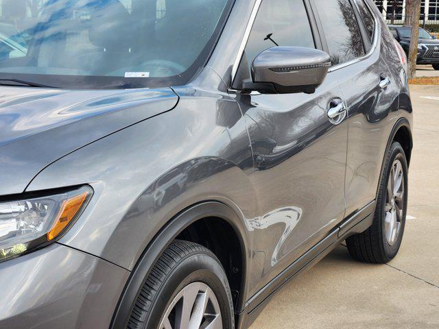used 2016 Nissan Rogue car, priced at $15,975