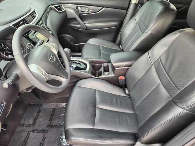 used 2016 Nissan Rogue car, priced at $15,975