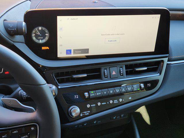 new 2025 Lexus ES 350 car, priced at $49,619