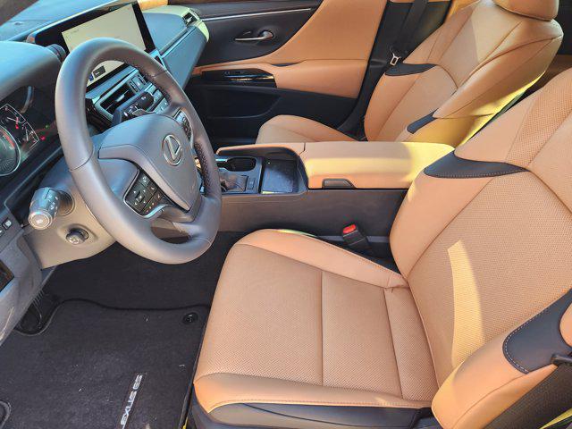 new 2025 Lexus ES 350 car, priced at $49,619