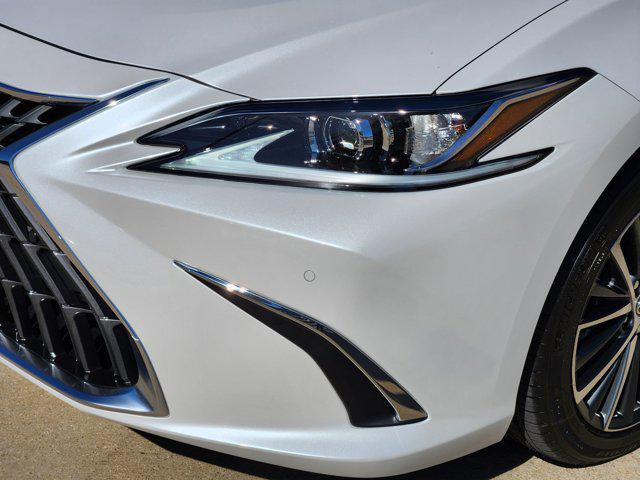 new 2025 Lexus ES 350 car, priced at $50,619