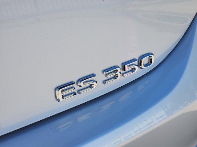 new 2025 Lexus ES 350 car, priced at $50,619